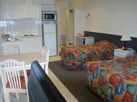 Dunsborough Central Motel - C Tourism 20