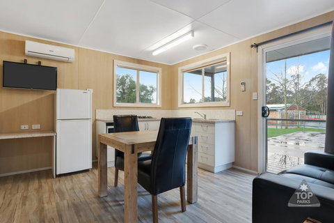 Margaret River Tourist Park - C Tourism 12