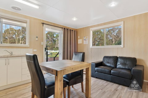 Margaret River Tourist Park - C Tourism 11