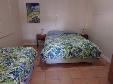 Lazy Lobster Holiday Units & Chalets - C Tourism 8