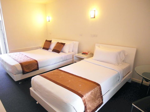 Econo Lodge Rivervale - C Tourism 21