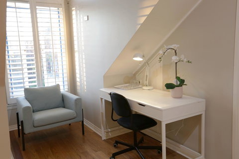 Stunning Terrace In Centennial Park - C Tourism 15