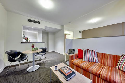 Ibis Perth - C Tourism 3