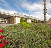 Dog Rock Motel - C Tourism