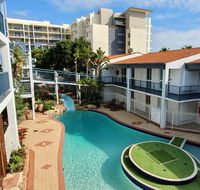 West Beach Lagoon 220 Stylish and Cozy - C Tourism