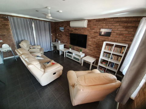 Ocean Beach Chalet 18 - C Tourism 4