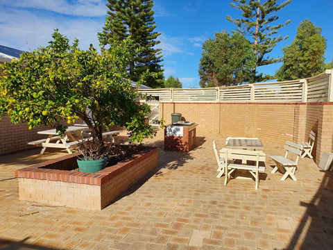 Ocean Beach Chalet 18 - C Tourism 10