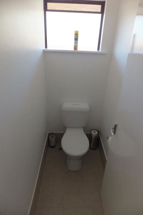 Ocean Beach Chalet 18 - C Tourism 19