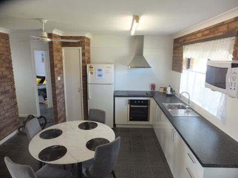 Ocean Beach Chalet 18 - C Tourism 17