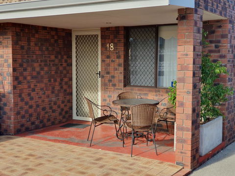 Ocean Beach Chalet 18 - C Tourism 15