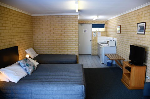 Kalbarri Seafront Villas - C Tourism 27