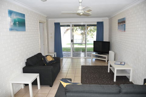 Kalbarri Seafront Villas - C Tourism 13