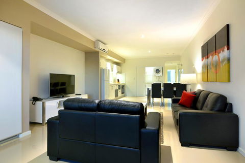 Bunbury Seaview Apartments - C Tourism 10