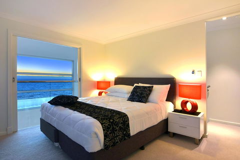 Bunbury Seaview Apartments - C Tourism 3