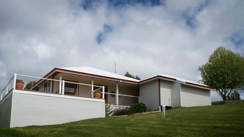 Karri Mia Chalets And Studios - C Tourism 35