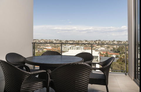 Ramada By Wyndham VetroBlu Scarborough Beach - C Tourism 8