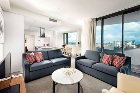 Ramada By Wyndham VetroBlu Scarborough Beach - C Tourism 32