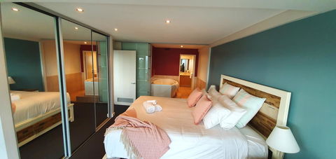 Ocean View-breath Taking Views, Amazing Facilities - C Tourism 5