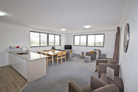 Morisset Serviced Apartments - C Tourism 17