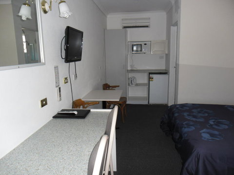 Ben Chifley Motor Inn - C Tourism 31