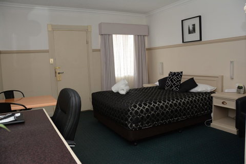 Ben Chifley Motor Inn - C Tourism 15