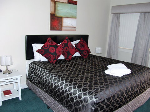 Ben Chifley Motor Inn - C Tourism 25