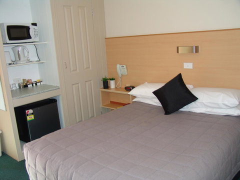 Ben Chifley Motor Inn - C Tourism 27