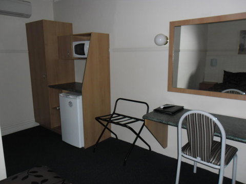Ben Chifley Motor Inn - C Tourism 33