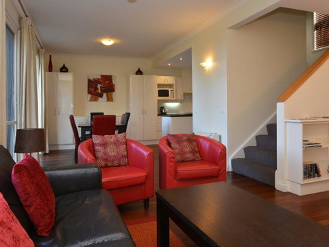 Villa Executive 2br Cypress DS Located Within Cypress Lakes Resort - C Tourism 1