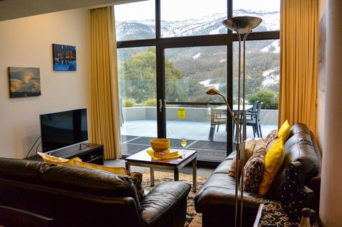 Lantern 1 Bedroom Balcony With Panoramic View - C Tourism 1