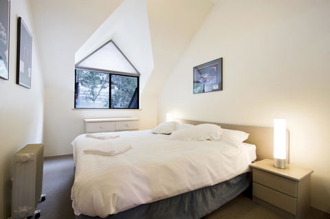 Lantern 1 Bedroom Balcony With Panoramic View - C Tourism 36