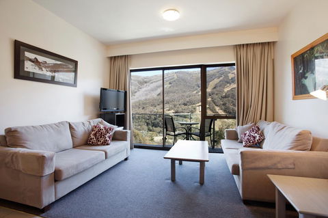 Lantern 1 Bedroom Balcony With Panoramic View - C Tourism 32