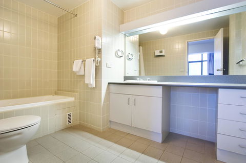 Lantern 1 Bedroom Balcony With Panoramic View - C Tourism 12