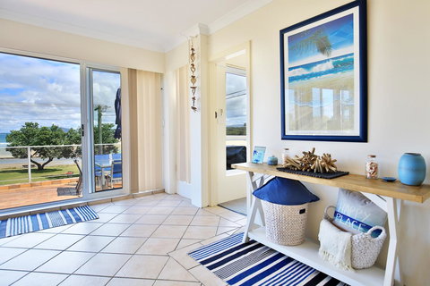 The Rotunda, Gerroa - C Tourism 11