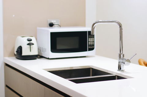 Modern & Cosy 2-Bedroom Apartment Hornsby - C Tourism 9