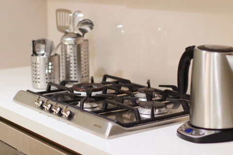 Modern & Cosy 2-Bedroom Apartment Hornsby - C Tourism 10