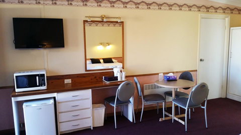 Echo Point Discovery Motel - C Tourism 3