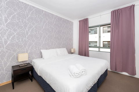 Apartments In Pyrmont - C Tourism 8