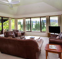 Stay in Mudgee - C Tourism