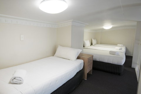 Banjo Paterson Inn - C Tourism 27