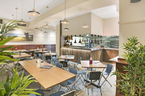 Banjo Paterson Inn - C Tourism 4