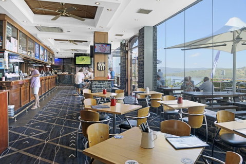 Banjo Paterson Inn - C Tourism 42