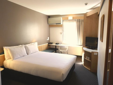 Ibis Thornleigh - C Tourism 25