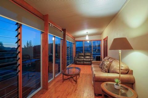 Jenkins Street Guesthouse - C Tourism 9