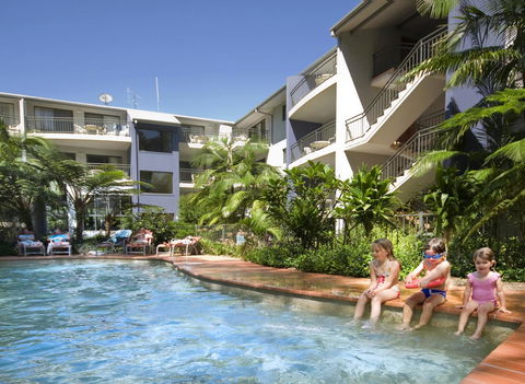Flynns Beach Resort - C Tourism 0