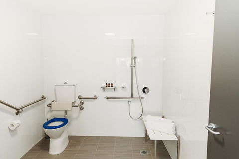 Coniston Hotel Wollongong - C Tourism 26