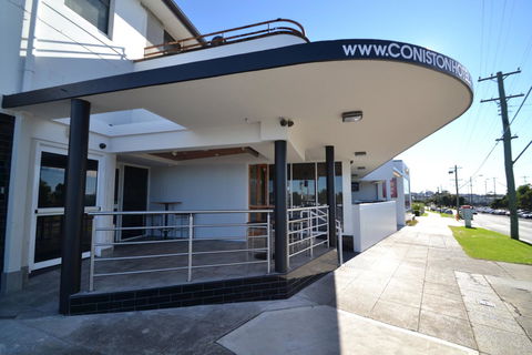 Coniston Hotel Wollongong - C Tourism 6