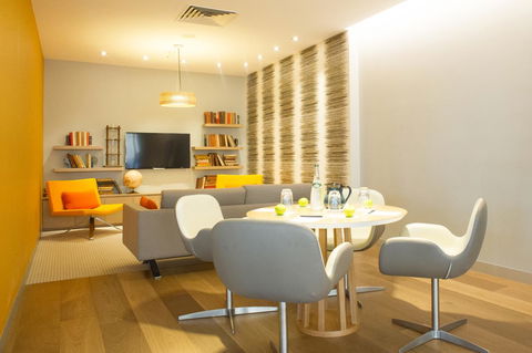 Novotel Sydney Darling Harbour - C Tourism 27