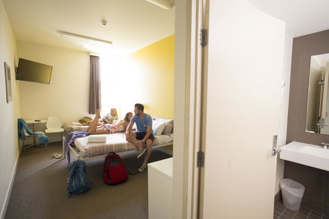 YHA Sydney Harbour - C Tourism 4