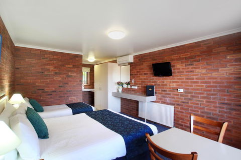 Pelican Motor Inn - C Tourism 43